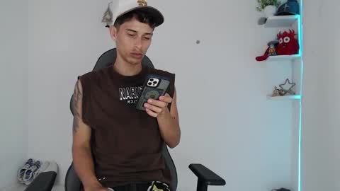 Alpha junior online show from March 26, 2:22 pm