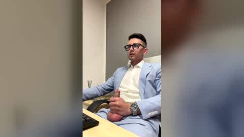 Snapshot of masterboss_fl chatting on May 12, 12:02 pm Master Boss online show from May 12, 12:02 pm