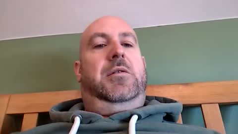 Snapshot of masterclass69er chatting on April 7, 8:59 am Bob online show from April 7, 8:59 am