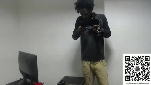 Masterdomfuck online show from May 2, 5:12 am
