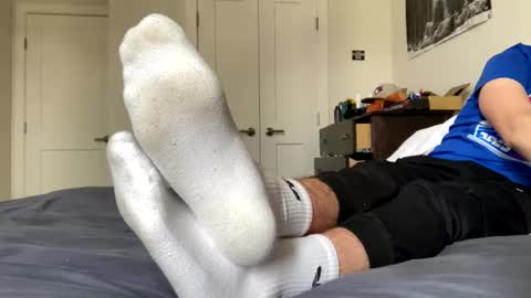 Snapshot of masterevan15 chatting on November 9, 7:34 pm CanuckSoles online show from November 9, 7:34 pm