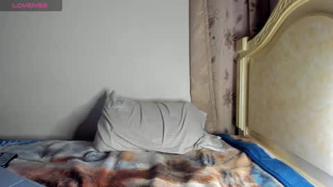 masterfiterotic online show from December 6, 12:02 am