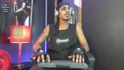   -   -  online show from February 9, 3:43 am