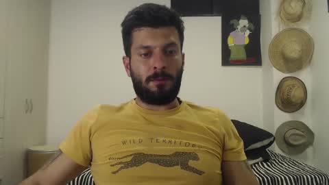 Snapshot of masterofinfatuation chatting on March 5, 2:14 am   online show from March 5, 2:14 am