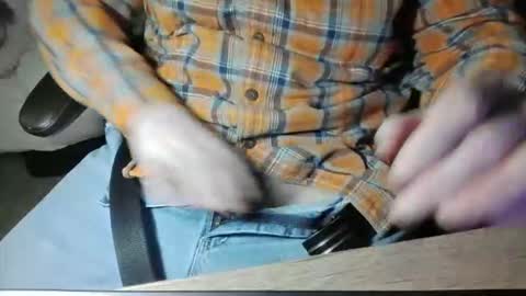 Snapshot of masters_bank chatting on November 26, 1:17 am masters_bank online show from November 26, 1:17 am