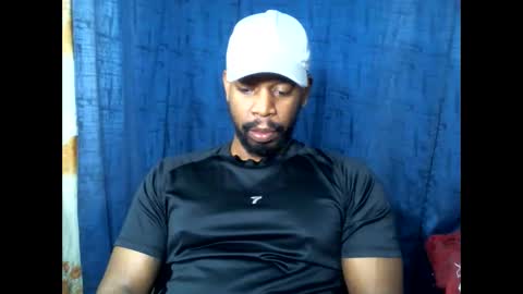 Snapshot of mastershow69 chatting on January 21, 5:05 am camilo online show from January 21, 5:05 am