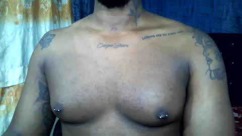 Snapshot of mastershow69 chatting on February 25, 5:41 am camilo online show from February 25, 5:41 am