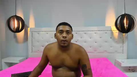 Snapshot of mastiv_1 chatting on December 28, 3:47 am mastiv_1 online show from December 28, 3:47 am