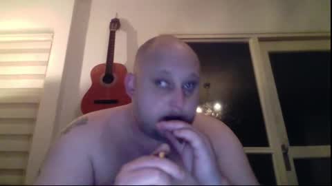 Snapshot of mastrubeertje1988 chatting on December 21, 4:25 pm mastrubeertje1988 online show from December 21, 4:25 pm