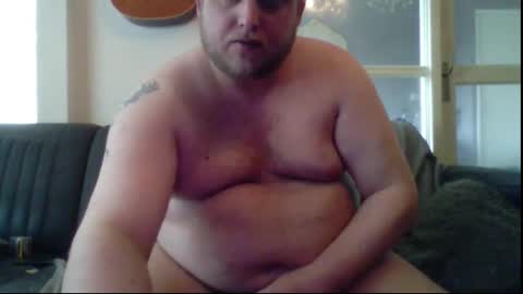 Snapshot of mastrubeertje1988 chatting on February 22, 3:10 pm mastrubeertje1988 online show from February 22, 3:10 pm