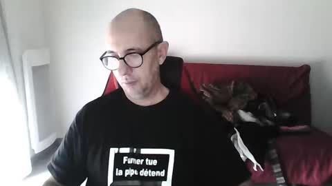 Snapshot of mat11efou chatting on January 8, 10:39 am mat11efou online show from January 8, 10:39 am