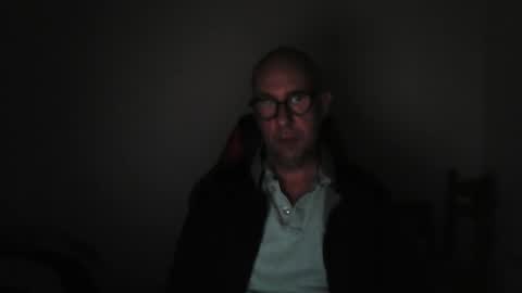 mat11efou online show from May 12, 4:31 am