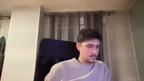 Aaron online show from February 11, 9:20 pm