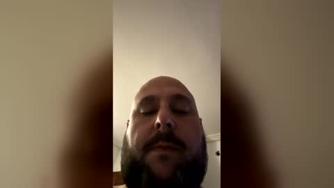 Snapshot of matatodos chatting on May 29, 1:14 am Arturo online show from May 29, 1:14 am
