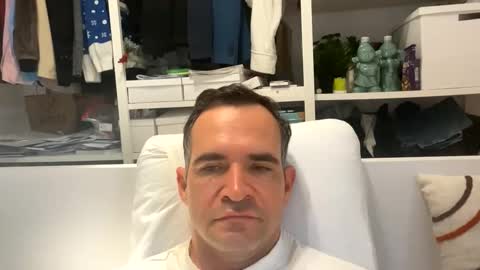 matej_cauci online show from March 19, 3:38 pm