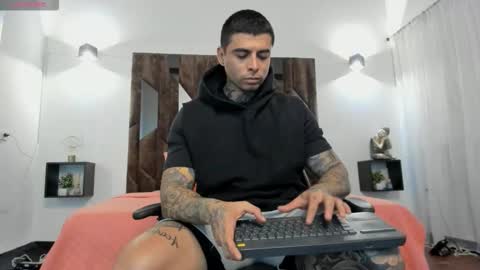 Snapshot of mateo_dilucajs1 chatting on November 16, 5:51 pm mateo_dilucajs1 online show from November 16, 5:51 pm