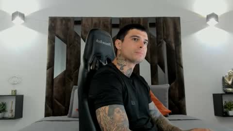 Snapshot of mateo_dilucajs1 chatting on November 30, 7:40 pm mateo_dilucajs1 online show from November 30, 7:40 pm