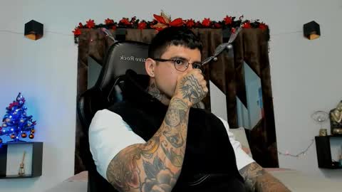 Snapshot of mateo_dilucajs1 chatting on December 16, 10:15 pm mateo_dilucajs1 online show from December 16, 10:15 pm