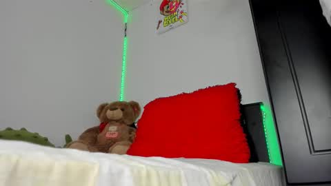 mateo_escobar online show from January 13, 11:48 am