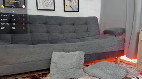 MATEO HUNTER online show from November 27, 4:47 am