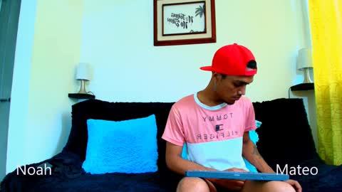 Mateo and Noah online show from December 9, 6:35 pm