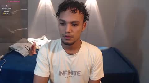 Mateo and Noah online show from July 4, 5:46 am