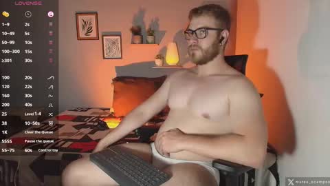 Mateo Ocampo online show from October 9, 9:02 pm