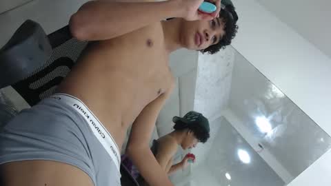 Mathias online show from December 18, 7:42 pm