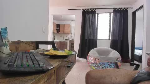 Matheus     online show from May 6, 3:50 pm