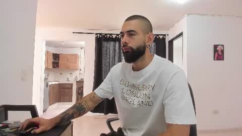 Snapshot of matheusbeard2 chatting on June 12, 3:44 pm Matheus online show from June 12, 3:44 pm