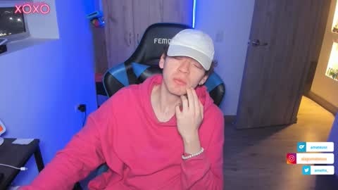 Snapshot of mathwx_ chatting on October 1, 2:28 am Alejandro Alex online show from October 1, 2:28 am