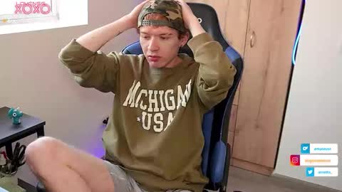 Snapshot of mathwx_ chatting on October 23, 1:43 pm Alejandro Alex online show from October 23, 1:43 pm