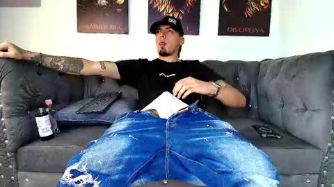  MATIAS COSTA  online show from January 8, 9:28 pm