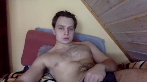 Snapshot of matko1492 chatting on February 15, 9:38 am matko1492 online show from February 15, 9:38 am