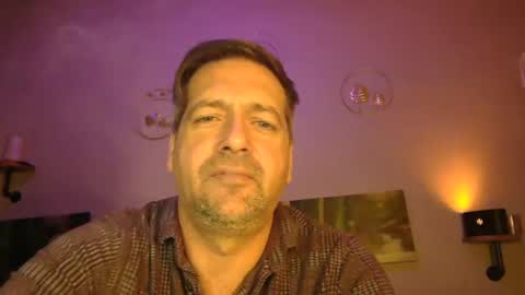 Snapshot of matrike1 chatting on December 15, 4:37 pm matrike1 online show from December 15, 4:37 pm