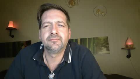 Snapshot of matrike1 chatting on December 29, 12:09 am matrike1 online show from December 29, 12:09 am