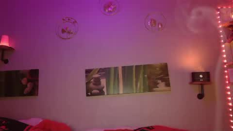 Snapshot of matrike1 chatting on February 7, 9:58 pm matrike1 online show from February 7, 9:58 pm