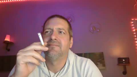 Snapshot of matrike1 chatting on February 22, 7:25 pm matrike1 online show from February 22, 7:25 pm