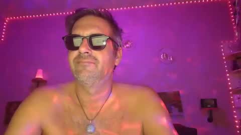 Snapshot of matrike1 chatting on September 25, 8:56 pm matrike1 online show from September 25, 8:56 pm