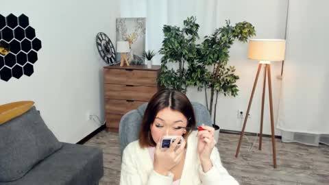 Kate online show from November 21, 10:58 am