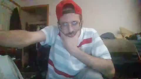 Snapshot of matt48195571828 chatting on November 3, 1:23 pm matt48195571828 online show from November 3, 1:23 pm