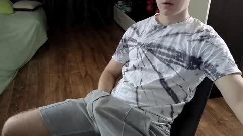 Snapshot of matt_aniston chatting on December 3, 12:38 pm Matt online show from December 3, 12:38 pm