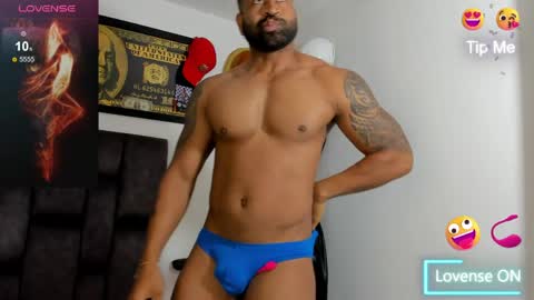 matt rodriguez92 online show from May 18, 8:31 am