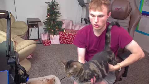 Matt Cash online show from December 12, 2:04 am