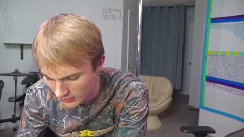 Matt Cash online show from February 14, 2:07 am