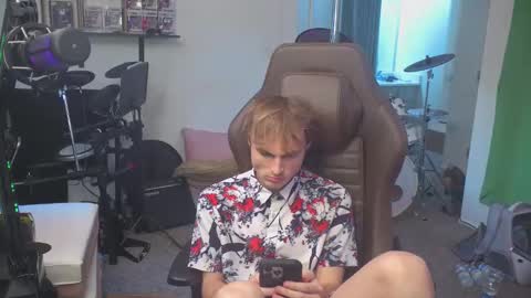 Matt Cash online show from September 15, 1:05 am