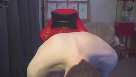 Snapshot of mattcashxxx chatting on April 4, 1:04 am Matt Cash online show from April 4, 1:04 am