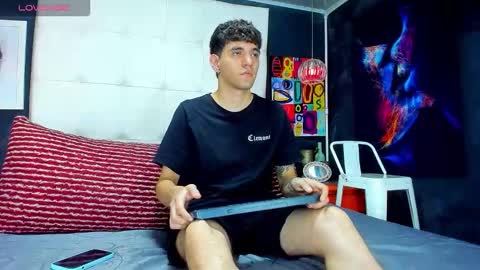 Snapshot of matteo12_ chatting on September 21, 8:32 pm ---Matteo--- online show from September 21, 8:32 pm