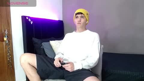 ---Matteo--- online show from March 7, 2:52 am