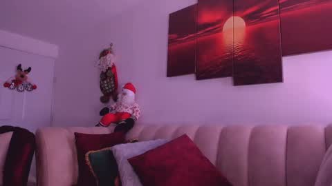 Snapshot of matthew_owens chatting on December 4, 6:28 pm Matthew online show from December 4, 6:28 pm